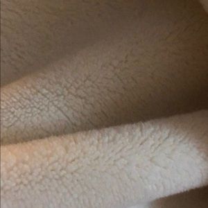 Meet your Posher, Avery